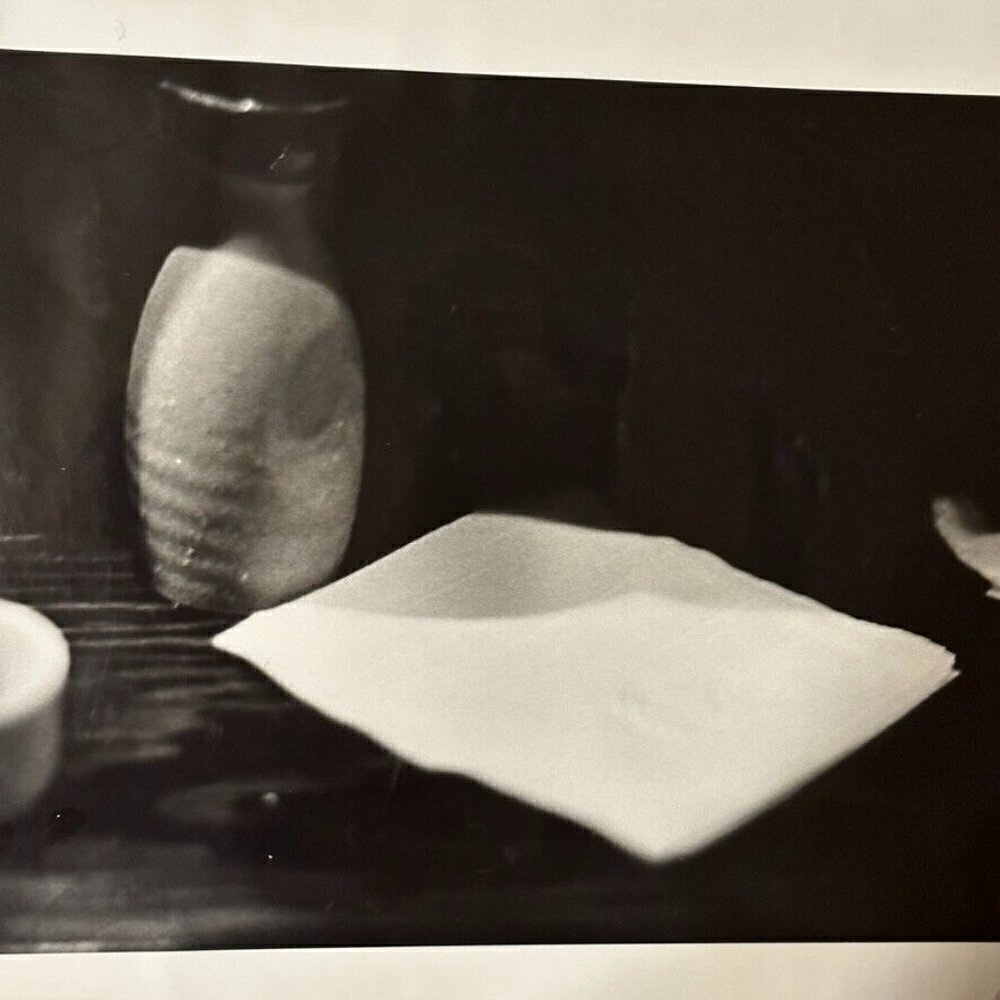 Photograph Print Janine Gordon Signed 16x20" B/W Saki Cup Japanese Still Life - Picture 2 of 6
